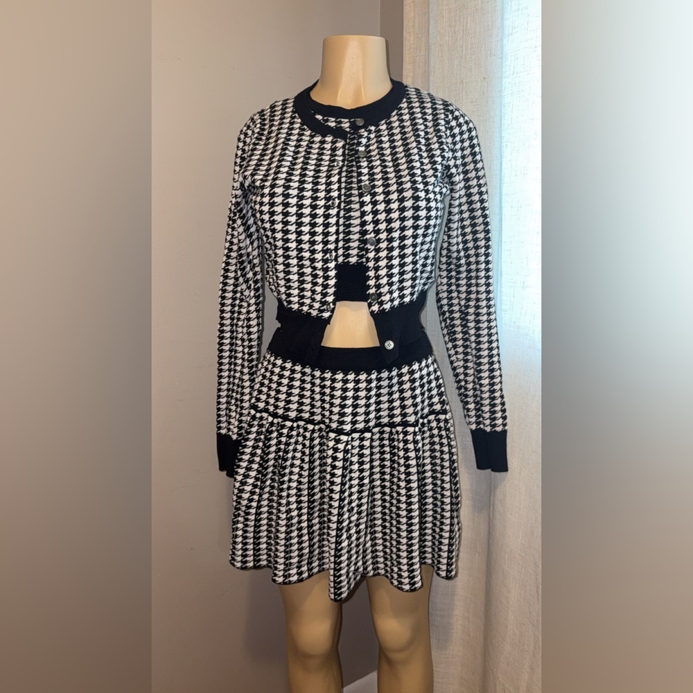 Black and White Houndstooth Knit Set